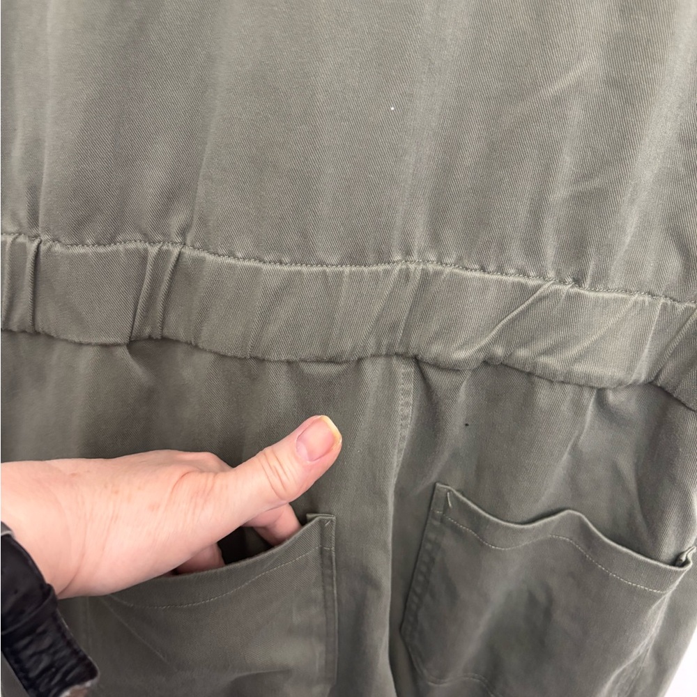 Mono B Sage Green Women’s Utility Short-Sleeved Jumpsuit 6 Pockets, Size L - Picture 11 of 11